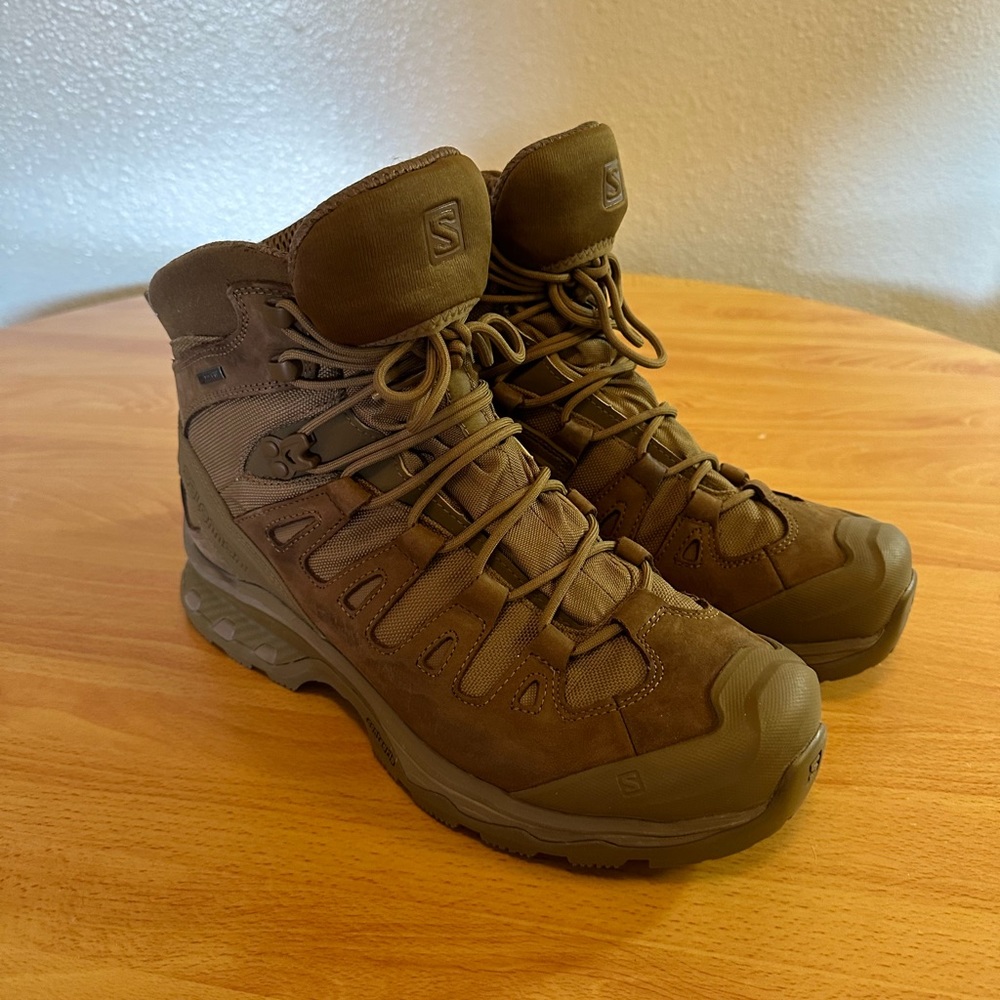 Salomon- Quest 4D Forces